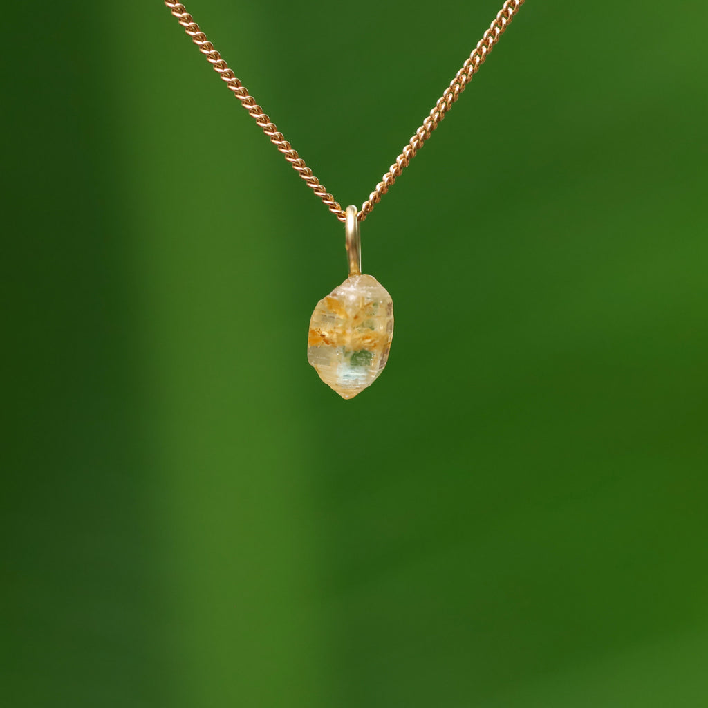 Ruwe gele Saffier - Sri lanka