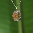 Ruwe blauwe spinel hanger