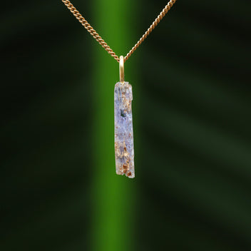 Ruwe jeremejeviet hanger