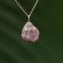 Ruwe Spinel