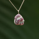 Ruwe Spinel