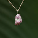 Ruwe Spinel