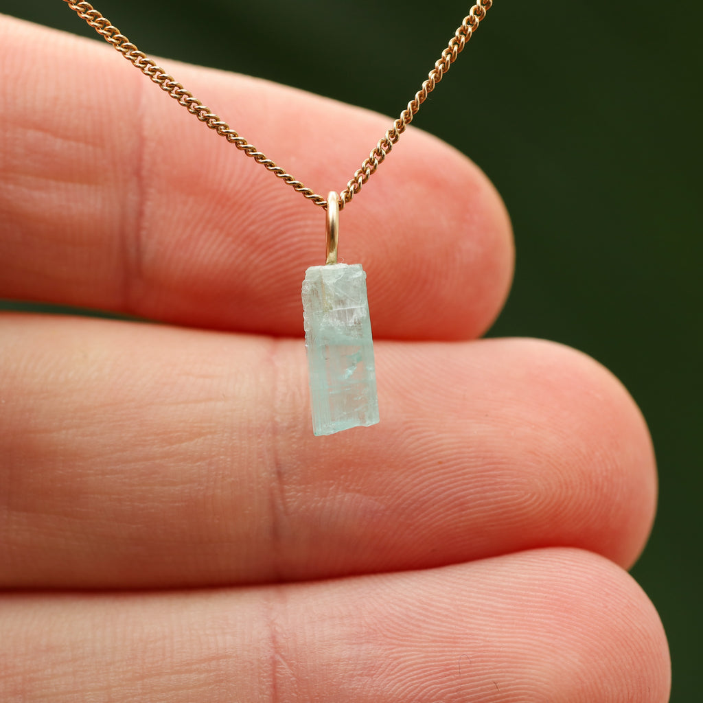 Ruwe blauwe Toermalijn