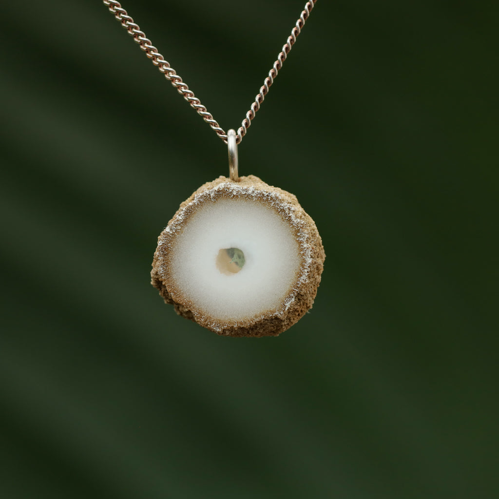 Chalcedoon met mosagaat stalactiet - India