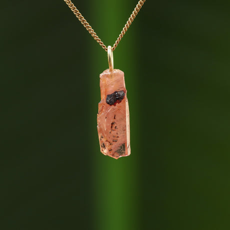 Ruwe rhodochrosiet hanger