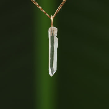 Ruwe bergkristal hanger