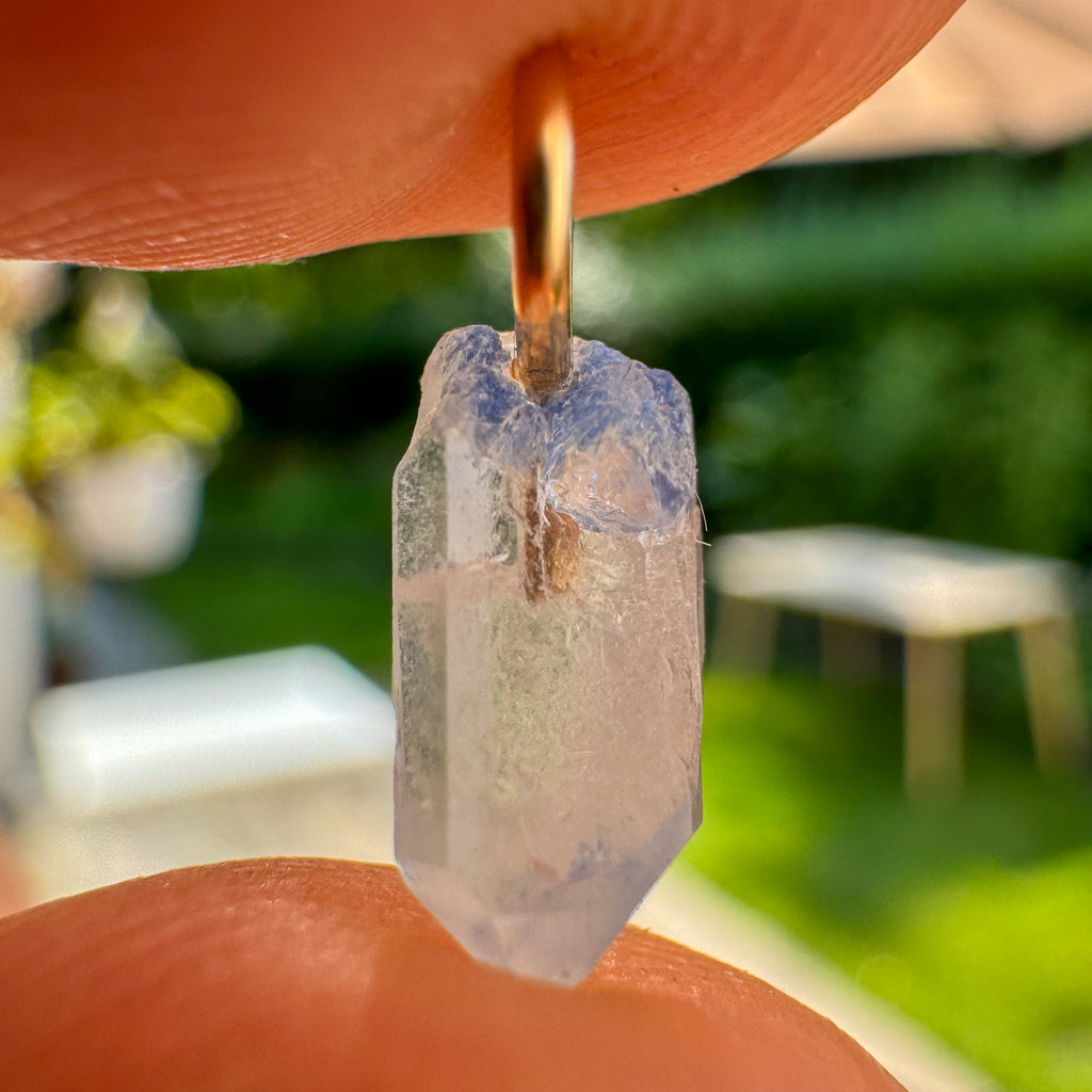 Ruwe Dumortieriet in kwarts