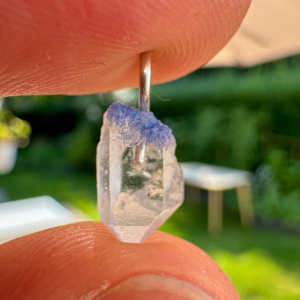 Ruwe Dumortieriet in kwarts