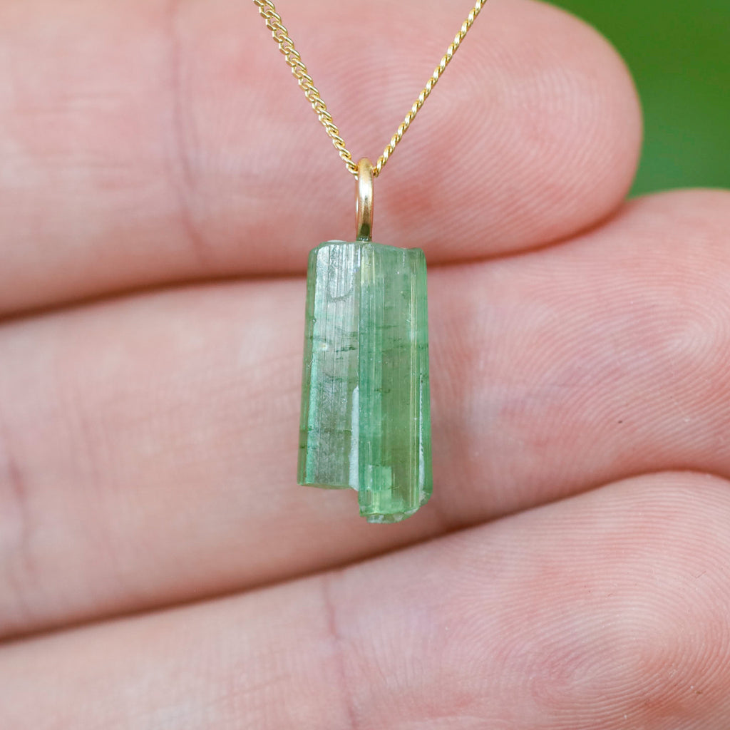 Ruwe Groene Toermalijn Hanger