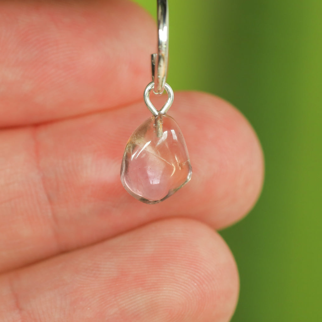 Ametrien oorringbedel