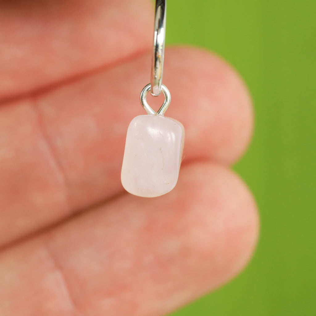 Rozenkwarts oorringbedel