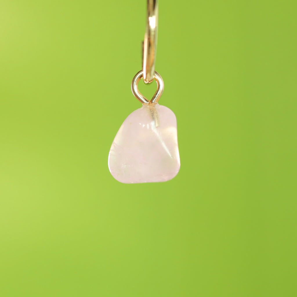 Rozenkwarts oorringbedel