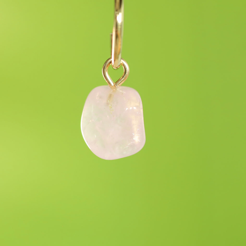 Rozenkwarts oorringbedel