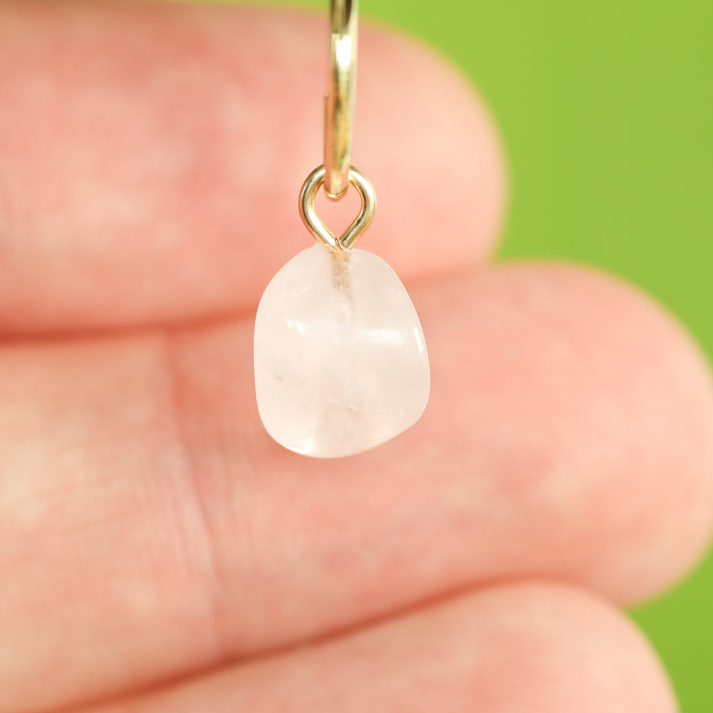 Rozenkwarts oorringbedel