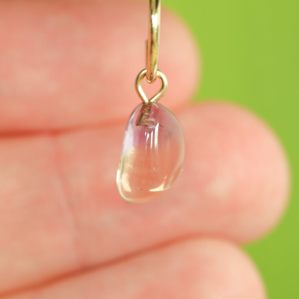 Ametrien oorringbedel