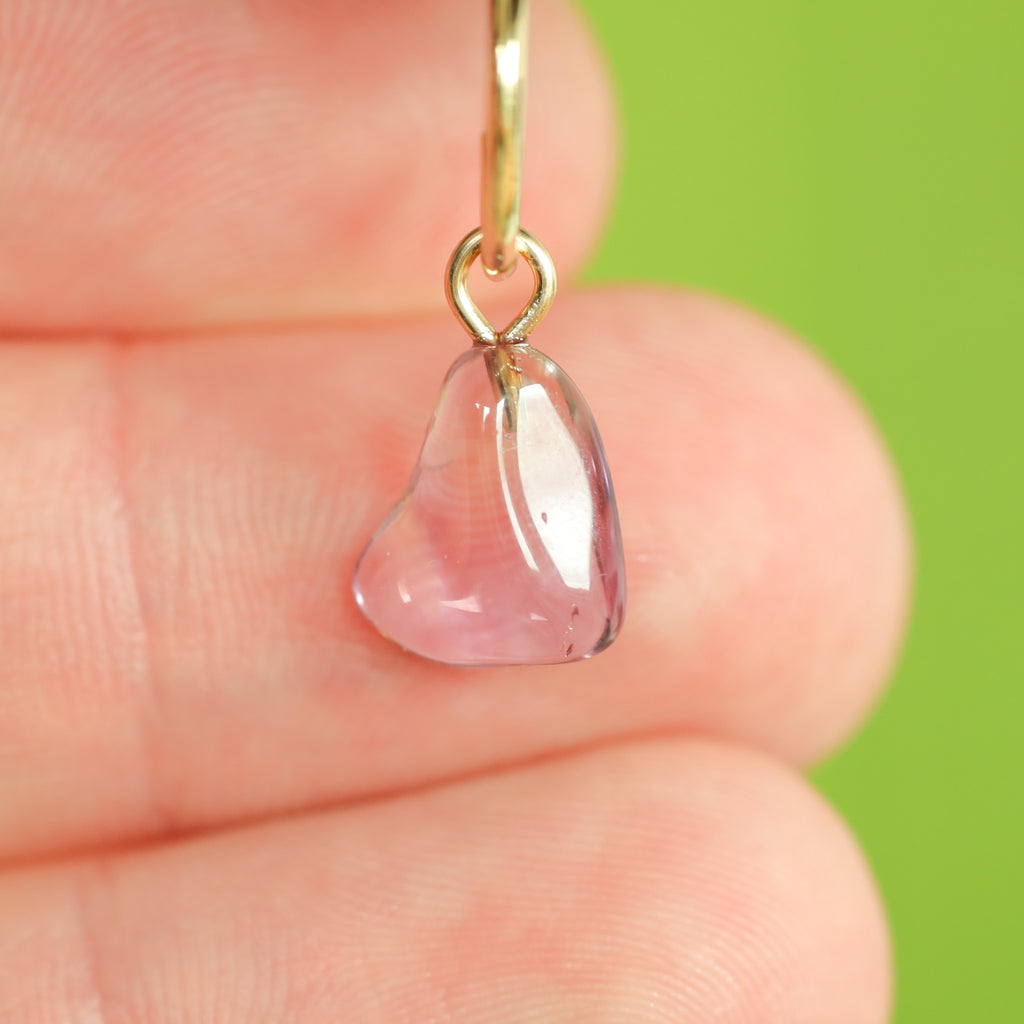 Ametrien oorringbedel