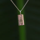 Ruwe roze toermalijn hanger
