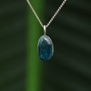 Teal kyaniet - India