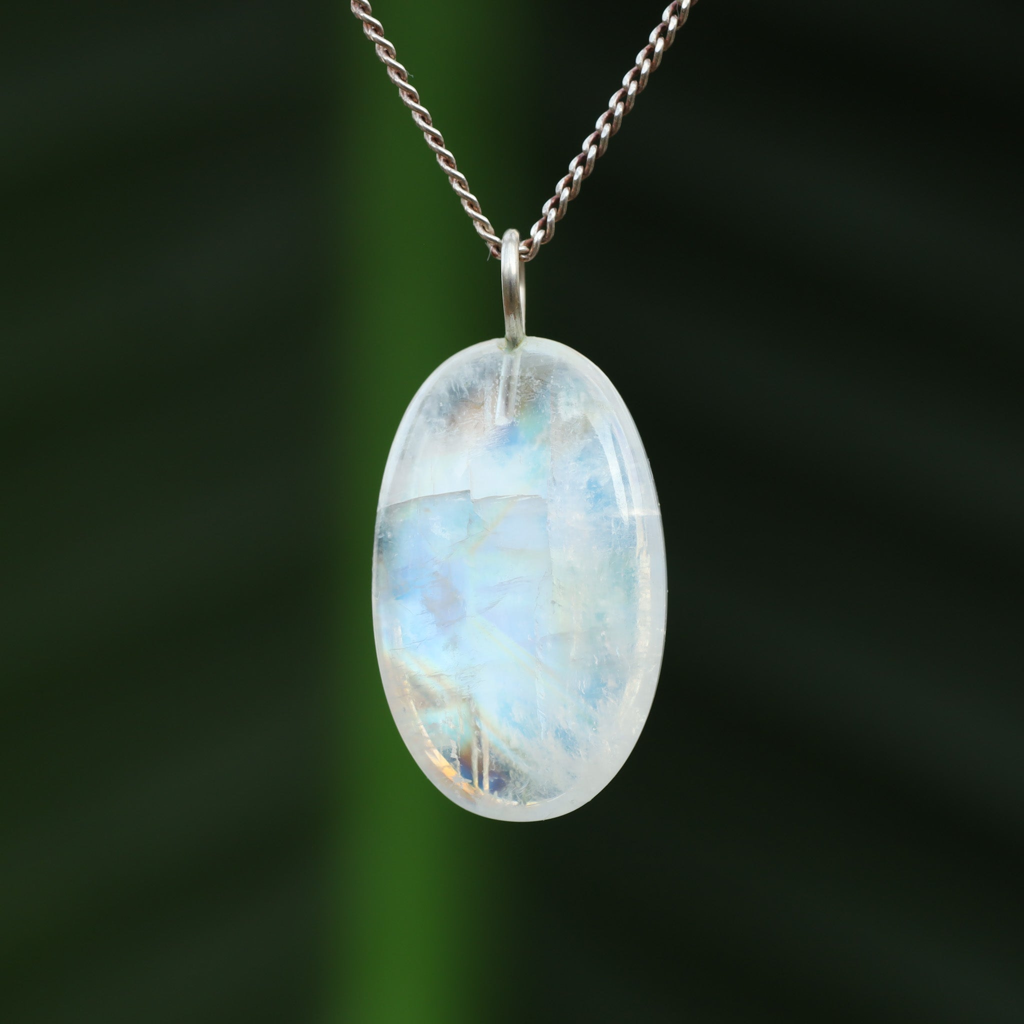 Ketting Halve Maan Amethist • Webshop voor betaalbare zen, buddha