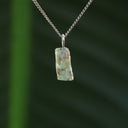 Ruwe groene kyaniet hanger