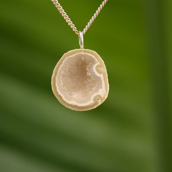 Kwarts geode hanger