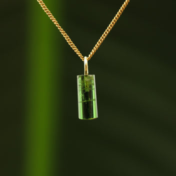 Groene toermalijn hanger