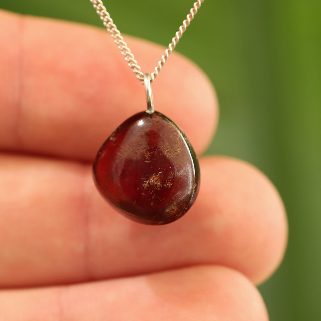 Hessoniet Granaat - India