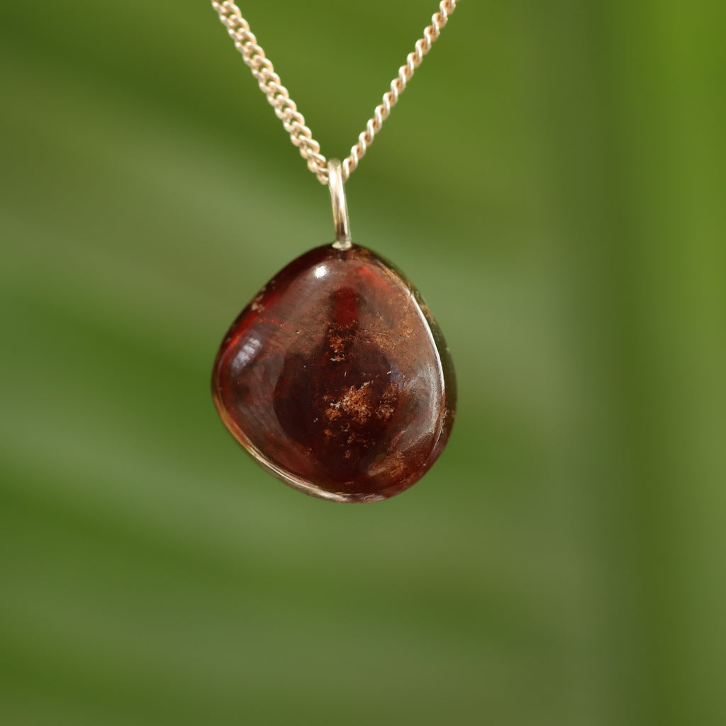 Hessoniet Granaat - India