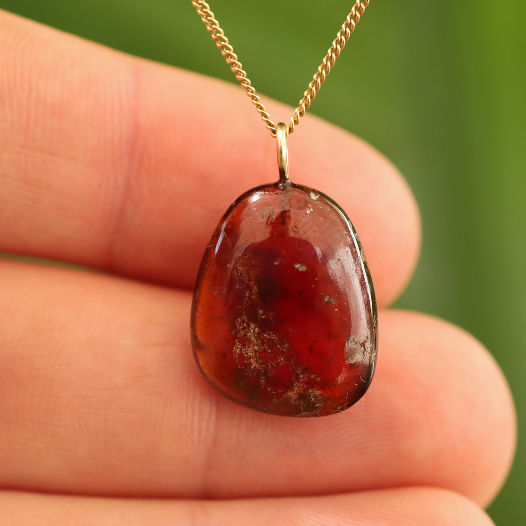 Hessoniet Granaat - India