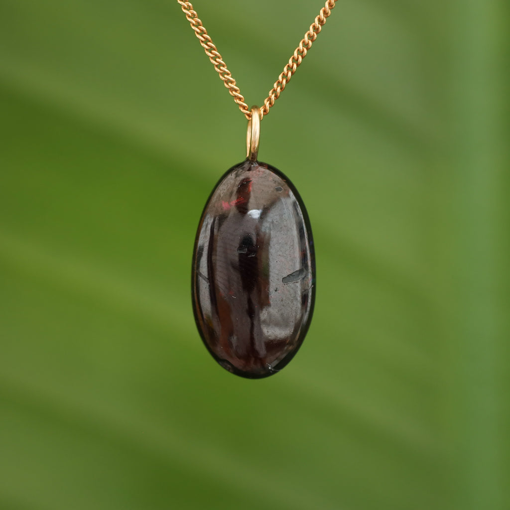 Rode Granaat - India