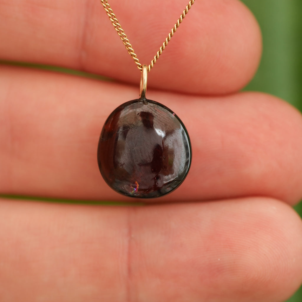 Rode Granaat - India