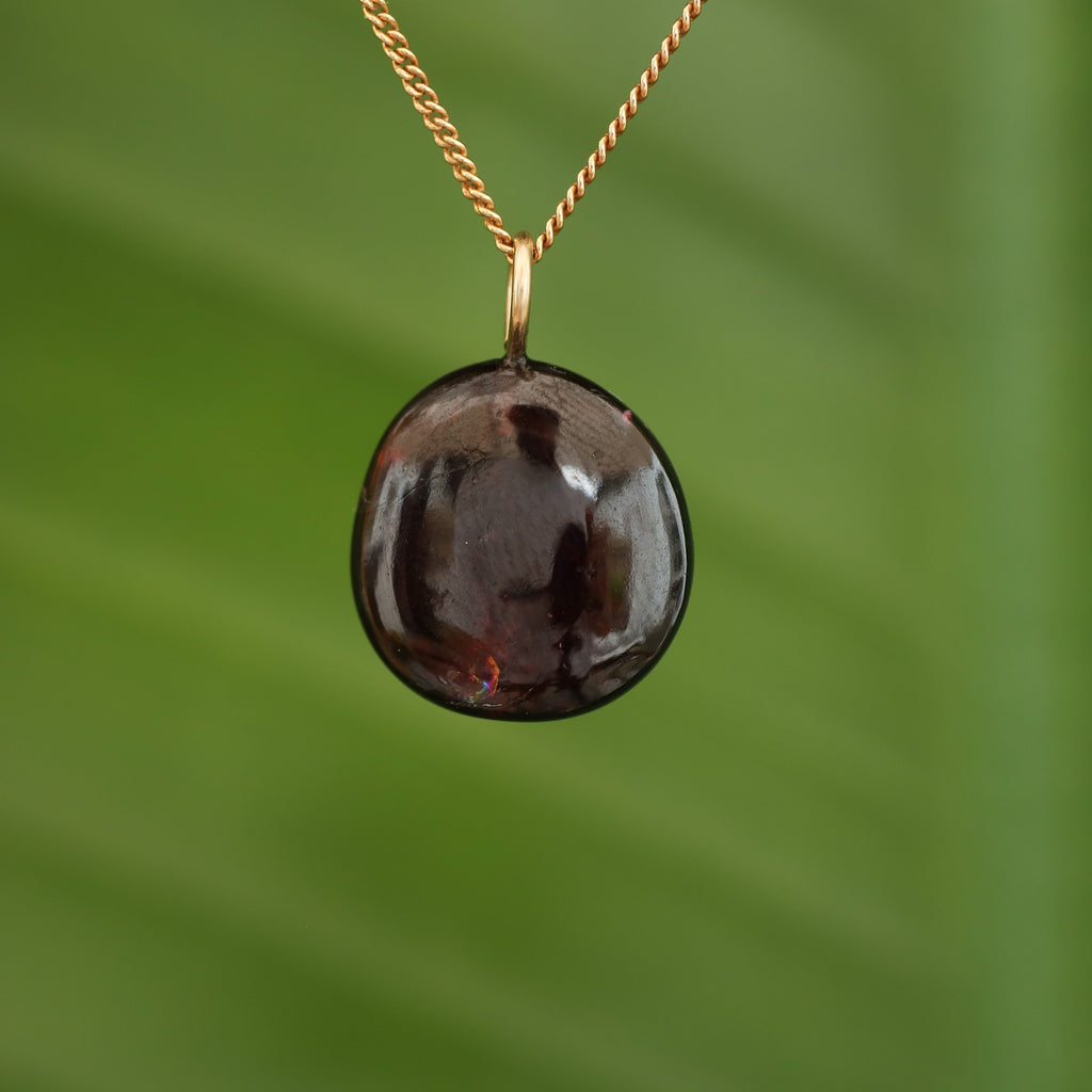 Rode Granaat - India