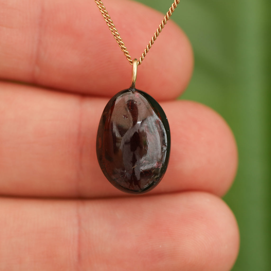 Rode Granaat - India