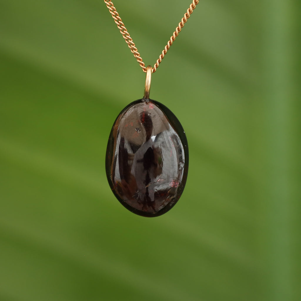 Rode Granaat - India