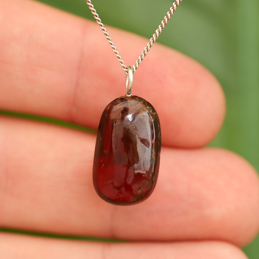 Hessoniet Granaat - India