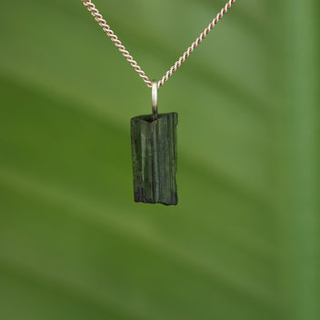 Ruwe groene Toermalijn