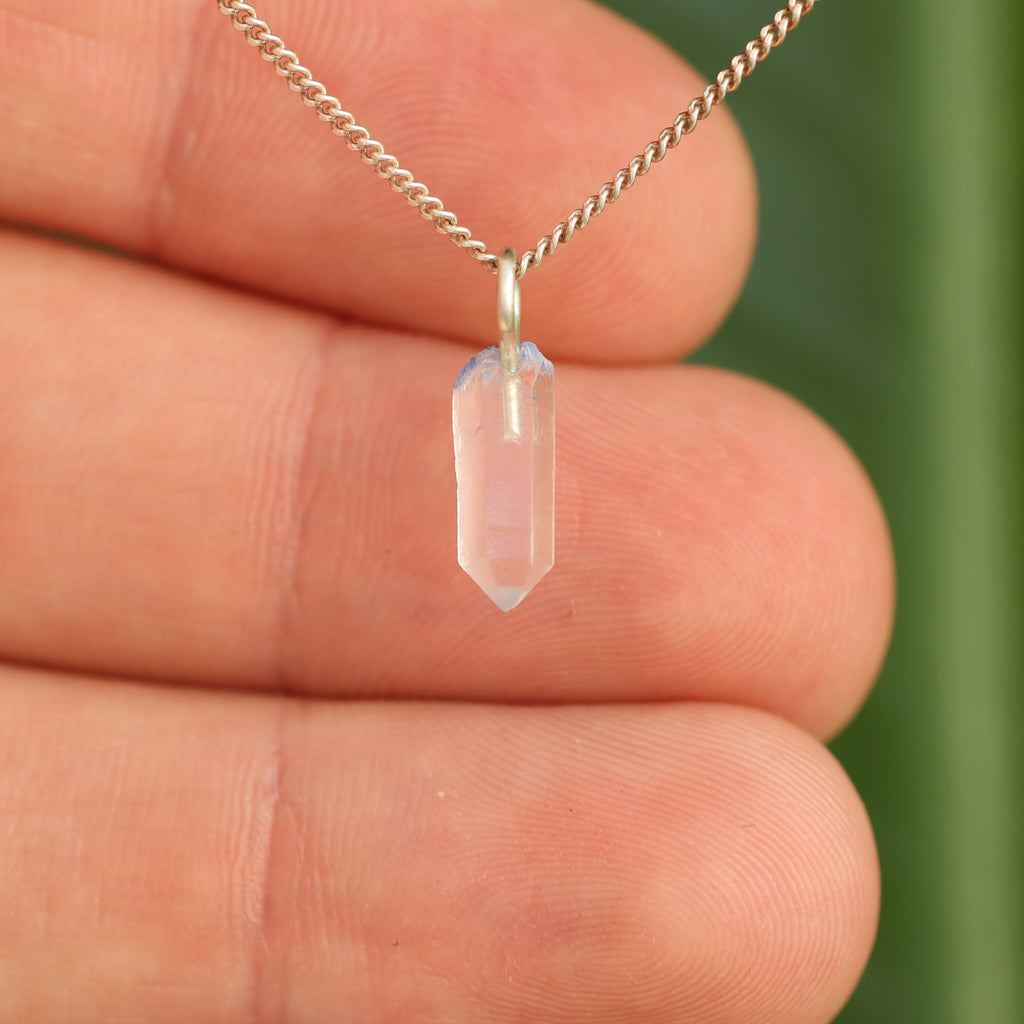 Ruwe Dumortieriet in kwarts