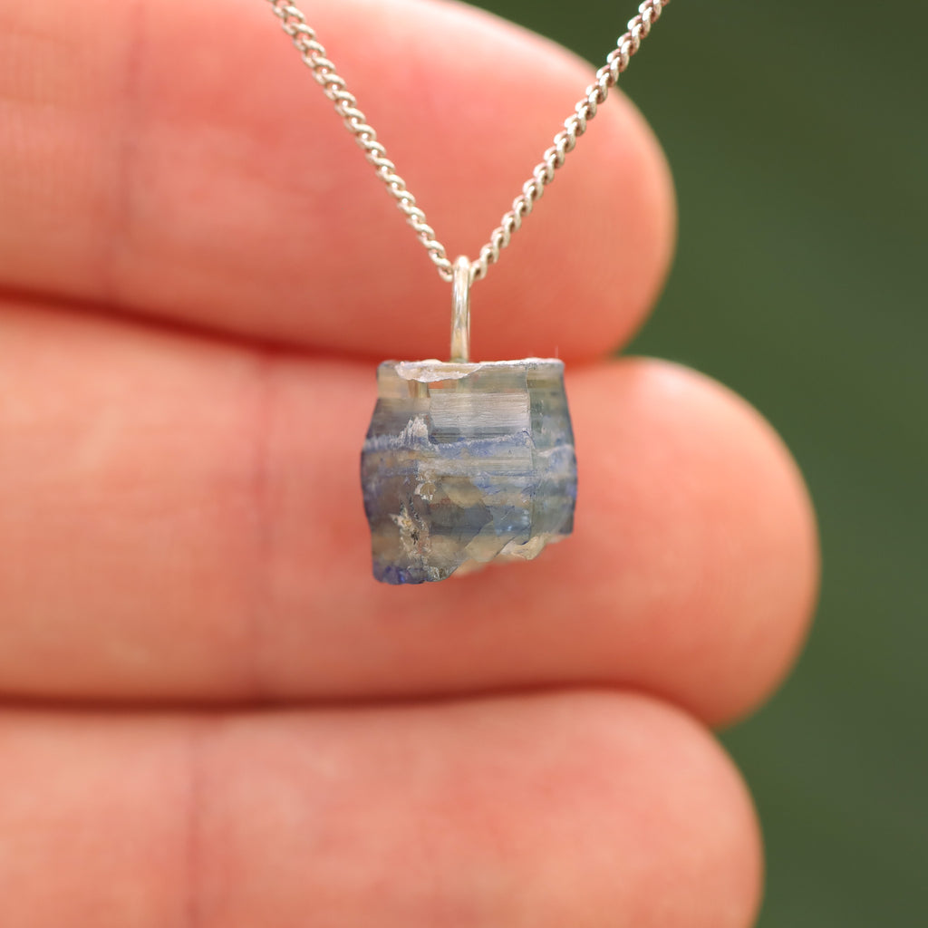 Ruwe blauwe Saffier - Sri lanka