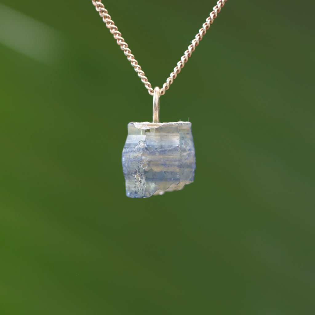 Ruwe blauwe Saffier - Sri lanka