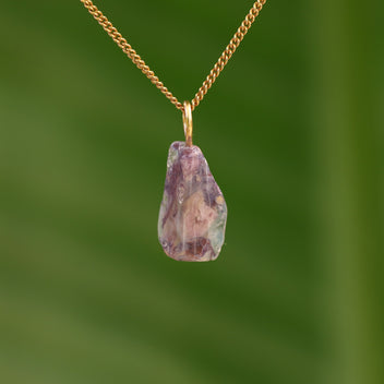 Tiffany stone hanger