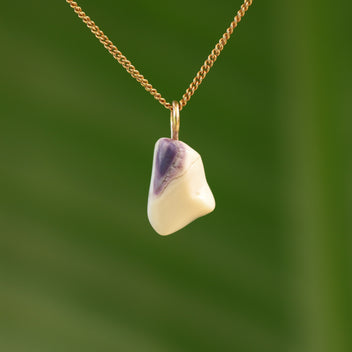 Tiffany stone hanger