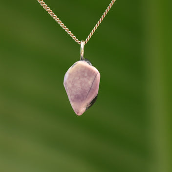 Tiffany stone hanger