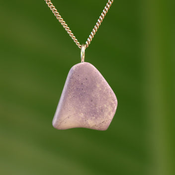 Tiffany stone hanger