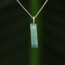 Ruwe blauwe toermalijn hanger