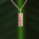 Ruwe roze toermalijn hanger
