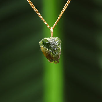 Ruwe groene titaniet