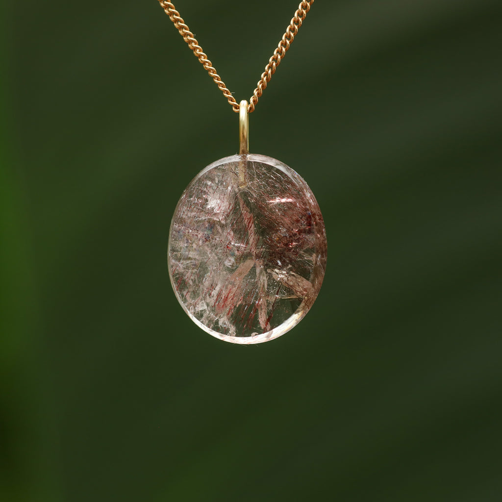 Rode elestiaal kwarts