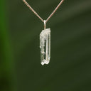 Ruwe bergkristal hanger