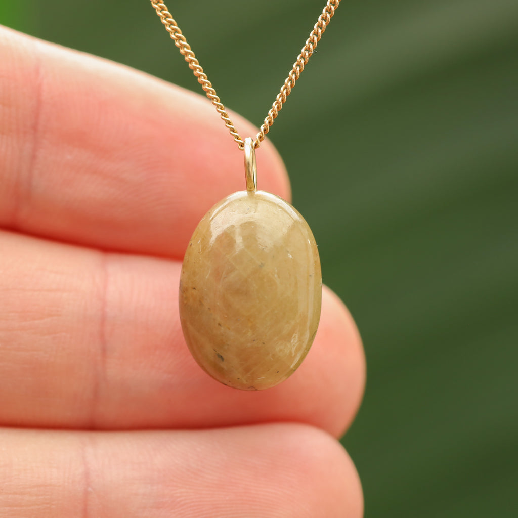 Gele Saffier - India