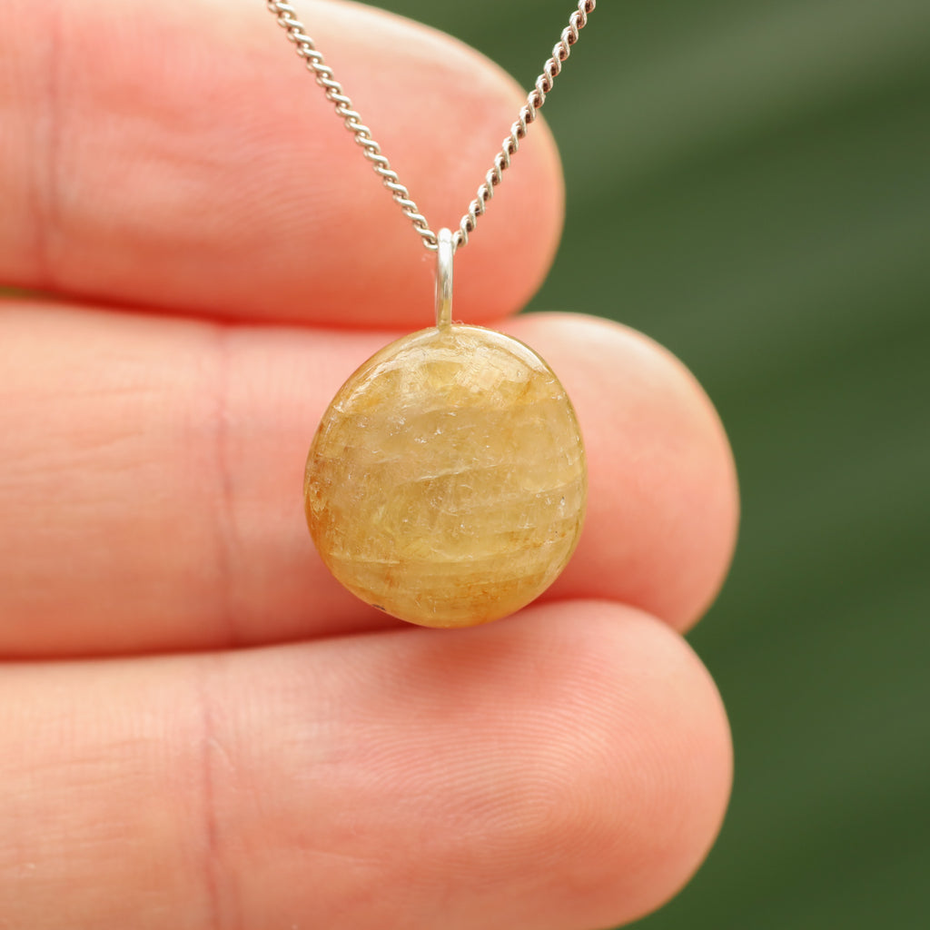 Gele Saffier - India